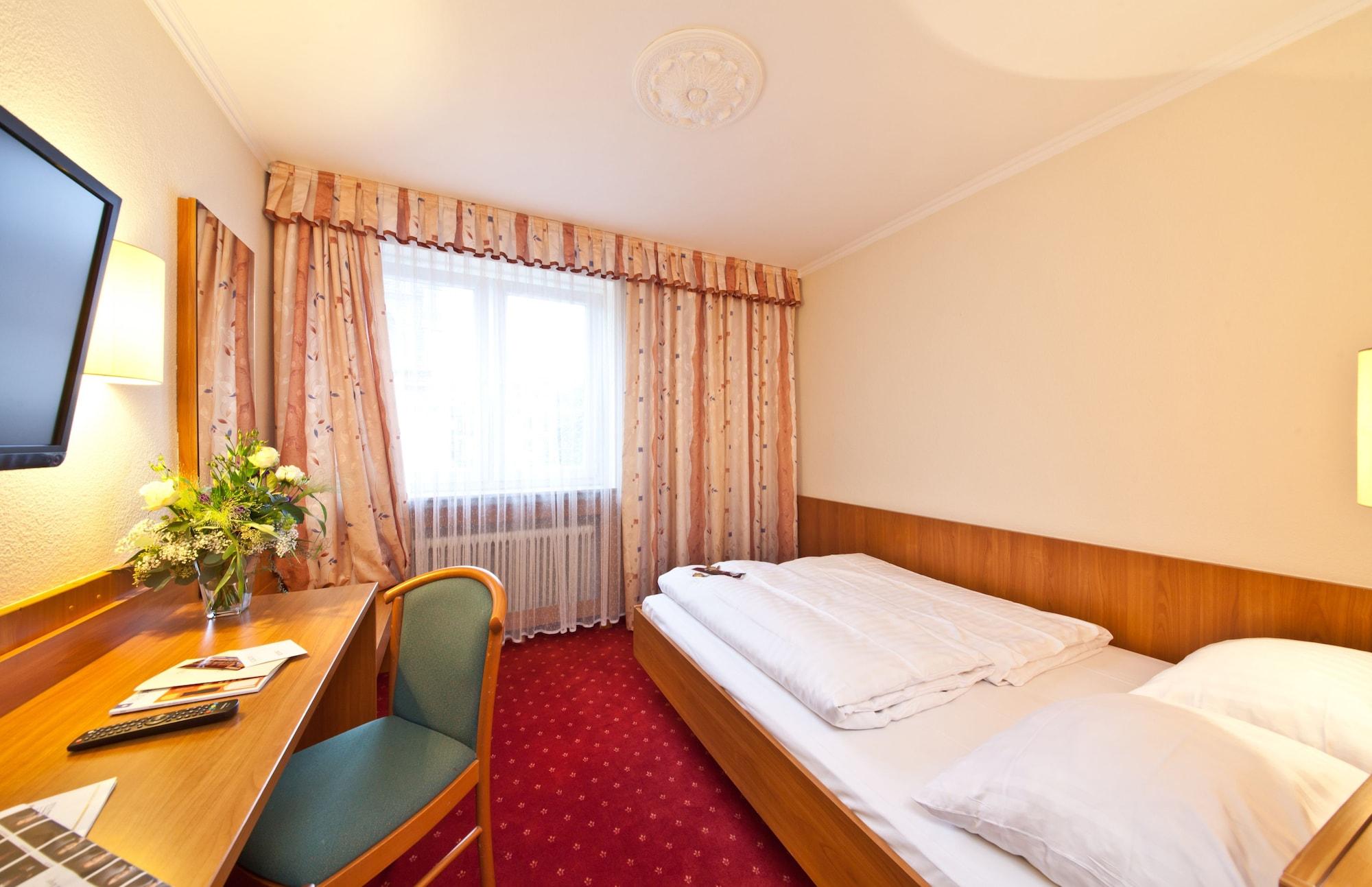 Hotel Primus Frankfurt Sachsenhausen Fráncfort del Meno Exterior foto