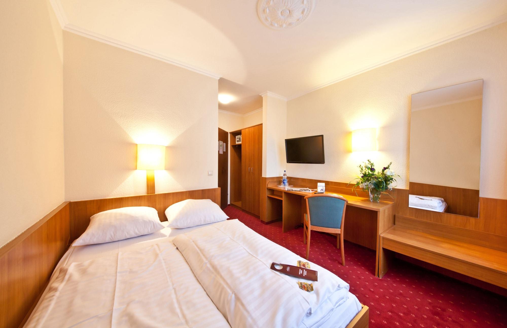 Hotel Primus Frankfurt Sachsenhausen Fráncfort del Meno Exterior foto
