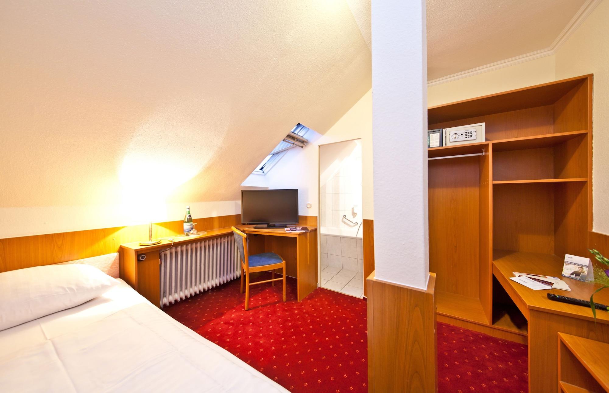 Hotel Primus Frankfurt Sachsenhausen Fráncfort del Meno Exterior foto